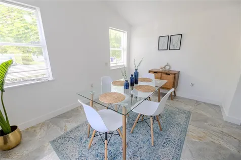 2125 SW 26th Street Miami FL 33133