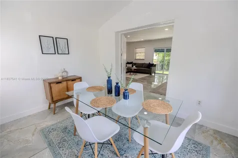 2125 SW 26th Street Miami FL 33133