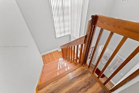 20155 E Oakmont Circle Hialeah FL 33015