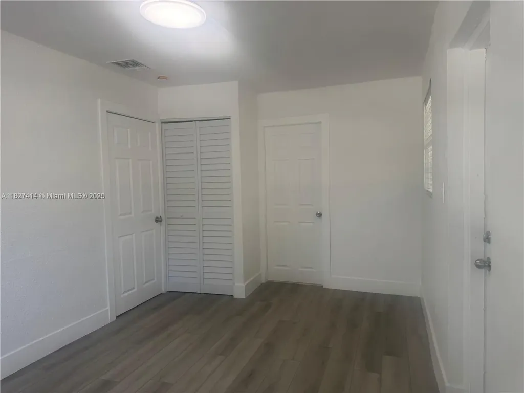 1657 SW 44th Avenue Fort Lauderdale FL 33317