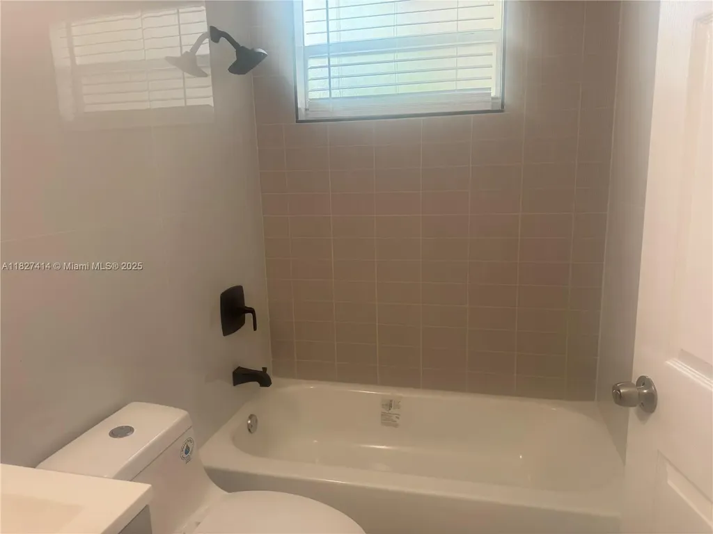 1657 SW 44th Avenue Fort Lauderdale FL 33317