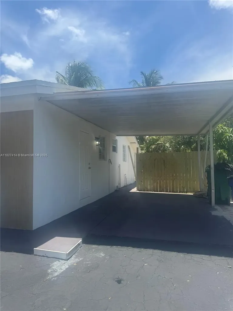 1657 SW 44th Avenue Fort Lauderdale FL 33317