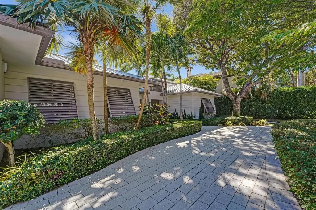 1206 E Lake Drive Fort Lauderdale FL 33316