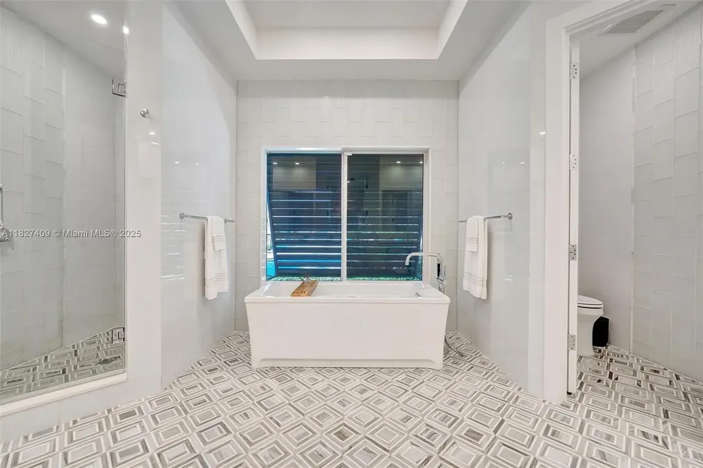 1206 E Lake Drive Fort Lauderdale FL 33316