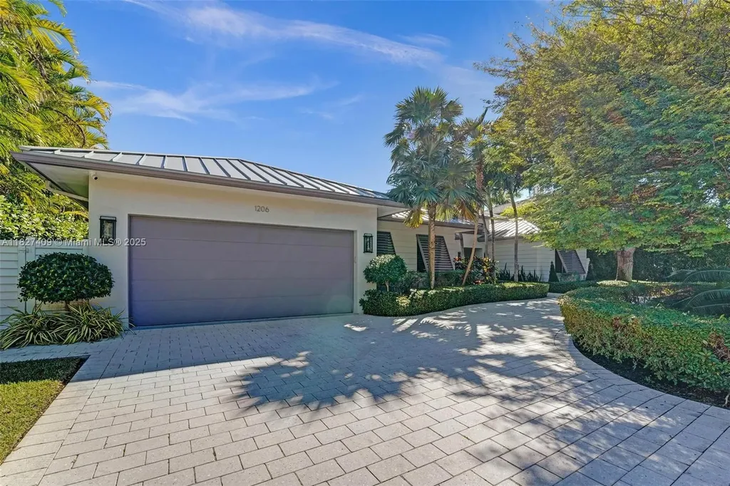 1206 E Lake Drive Fort Lauderdale FL 33316