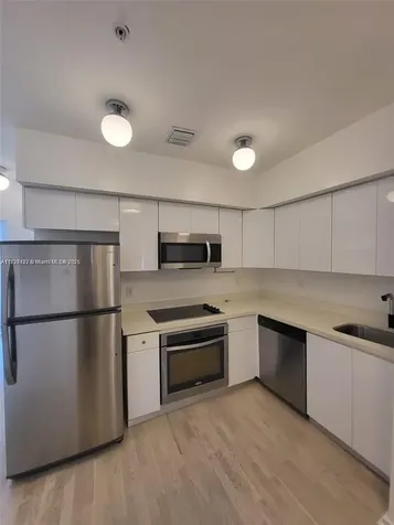 810 7th Street Miami Beach FL 33139
