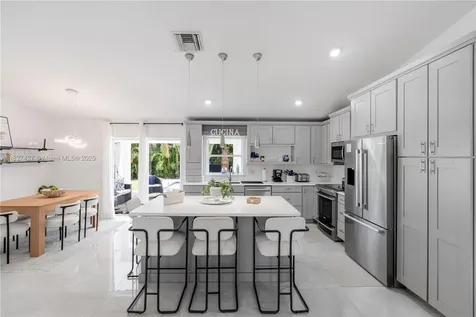 2607 Surfside Boulevard Cape Coral FL 33914