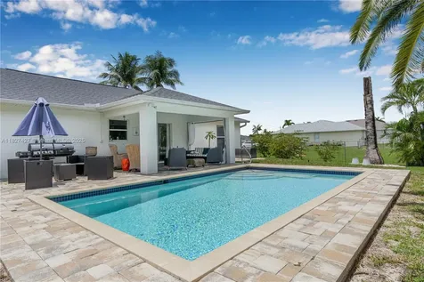 2607 Surfside Boulevard Cape Coral FL 33914