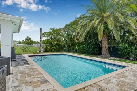 2607 Surfside Boulevard Cape Coral FL 33914