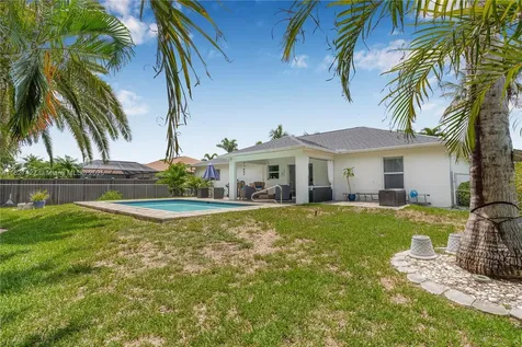 2607 Surfside Boulevard Cape Coral FL 33914