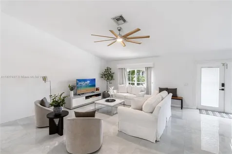 2607 Surfside Boulevard Cape Coral FL 33914