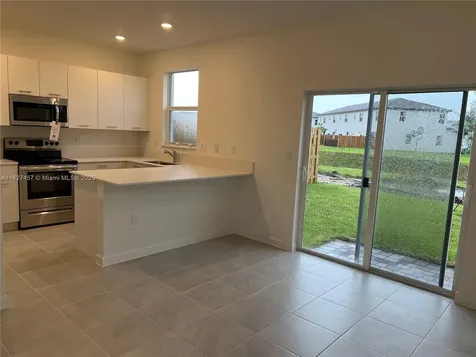 2329 NW 122nd Terrace Miami FL 33167