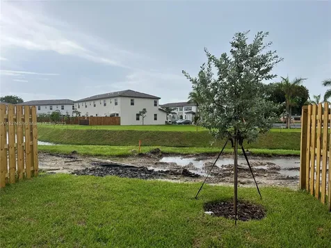 2329 NW 122nd Terrace Miami FL 33167