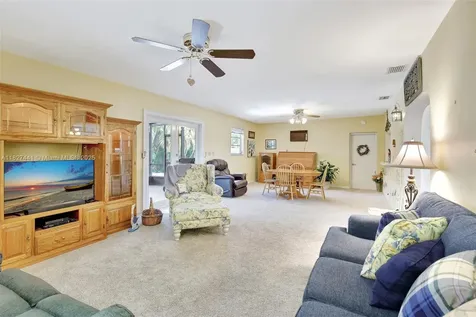 16702 NW 73rd Court Hialeah FL 33015