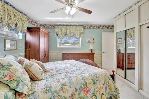 16702 NW 73rd Court Hialeah FL 33015