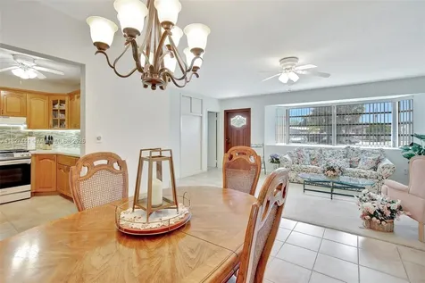 16702 NW 73rd Court Hialeah FL 33015