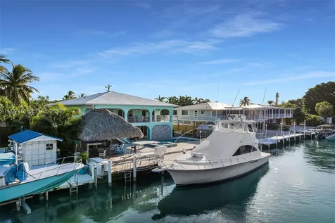 232 W Seaview Drive Duck FL 33050