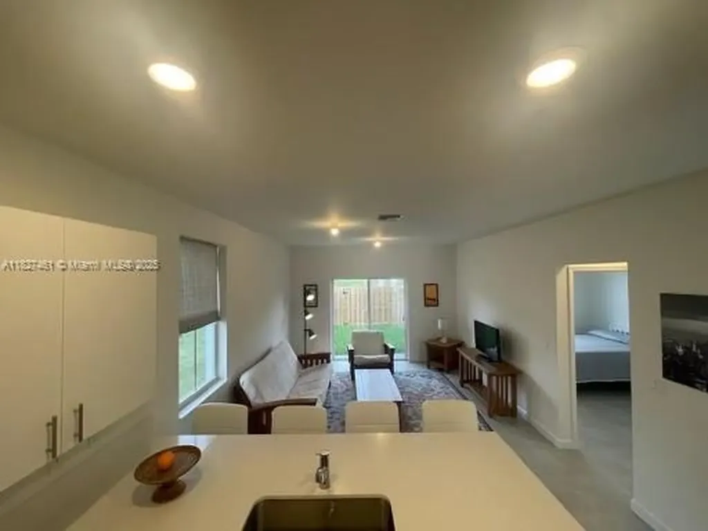 11931 NW 47th Manor Coral Springs FL 33076