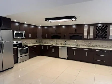 20401 NE 30th Avenue Aventura FL 33180