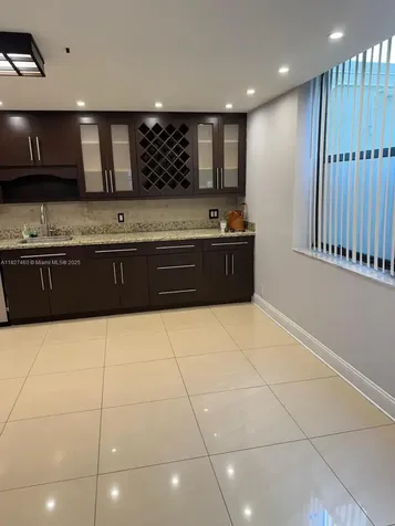 20401 NE 30th Avenue Aventura FL 33180