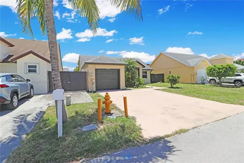 24940 SW 129th Court Homestead FL 33032