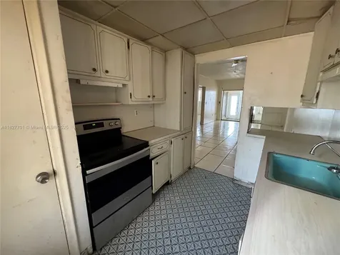 270 NE 191st Street Miami FL 33179