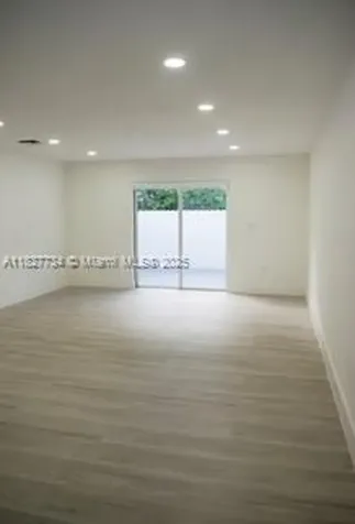 964 N 18th Court Hollywood FL 33020