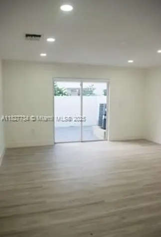 964 N 18th Court Hollywood FL 33020