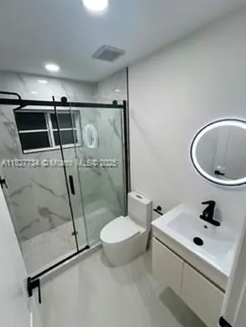 964 N 18th Court Hollywood FL 33020