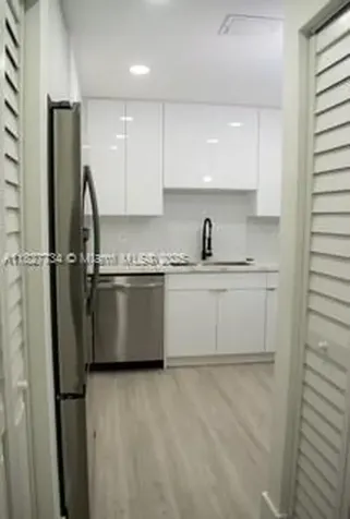 964 N 18th Court Hollywood FL 33020
