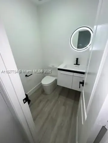 964 N 18th Court Hollywood FL 33020