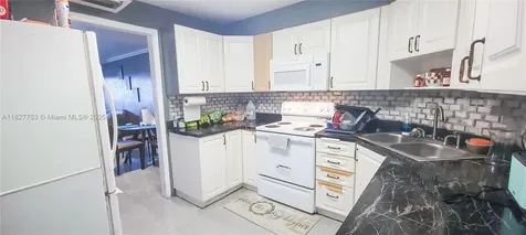 3301 Spanish Moss Terrace Lauderhill FL 33319