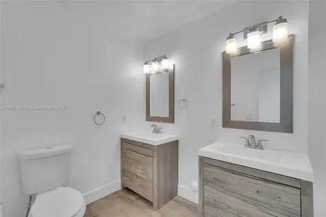 16400 Sapphire Place Weston FL 33331