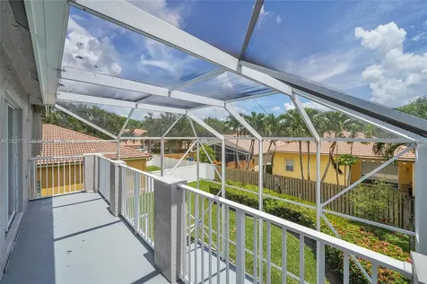 16400 Sapphire Place Weston FL 33331
