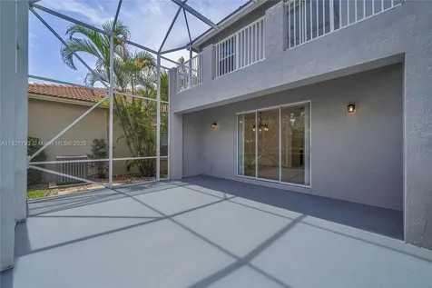 16400 Sapphire Place Weston FL 33331