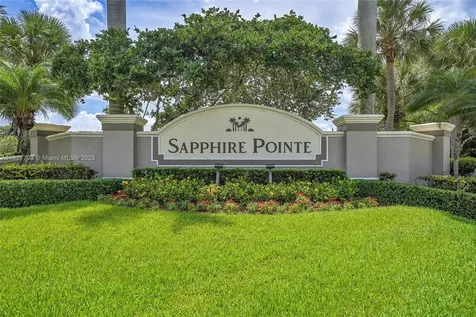 16400 Sapphire Place Weston FL 33331