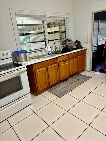 350 NE 127th Street North Miami FL 33161
