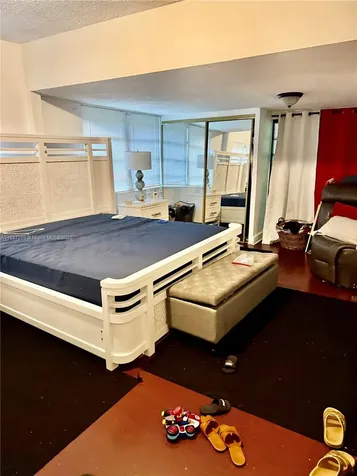 350 NE 127th Street North Miami FL 33161