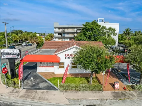 7101 SW 8th Street Miami FL 33144