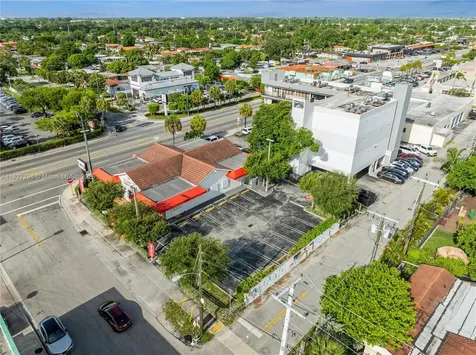 7101 SW 8th Street Miami FL 33144