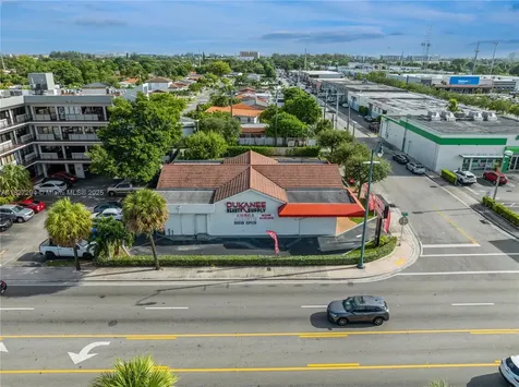 7101 SW 8th Street Miami FL 33144