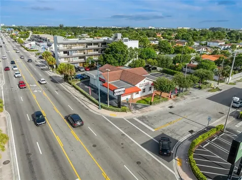 7101 SW 8th Street Miami FL 33144