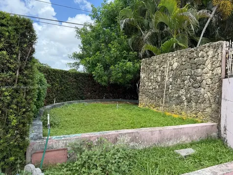 11912 SW 192nd Terrace Miami FL 33177