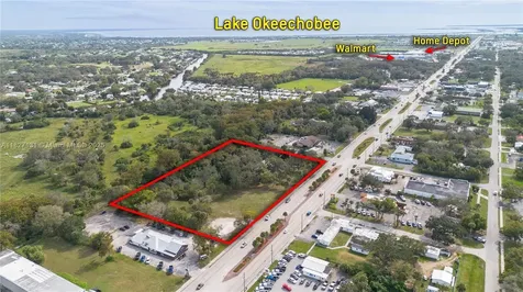 1011 S. Parrott Okeechobee FL 34972