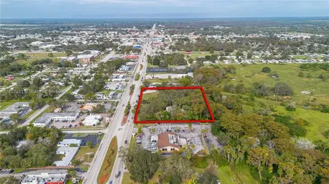 1011 S. Parrott Okeechobee FL 34972