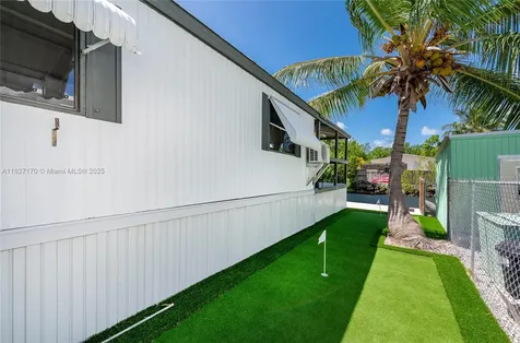 456 Bowie Lane Key Largo FL 33037