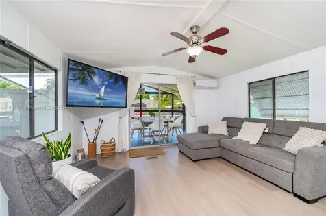 456 Bowie Lane Key Largo FL 33037