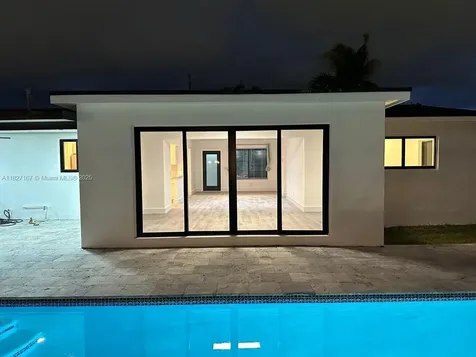 21410 NE 24th Court Miami FL 33180