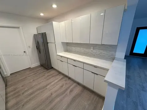 21410 NE 24th Court Miami FL 33180