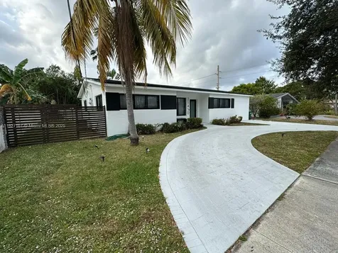 21410 NE 24th Court Miami FL 33180